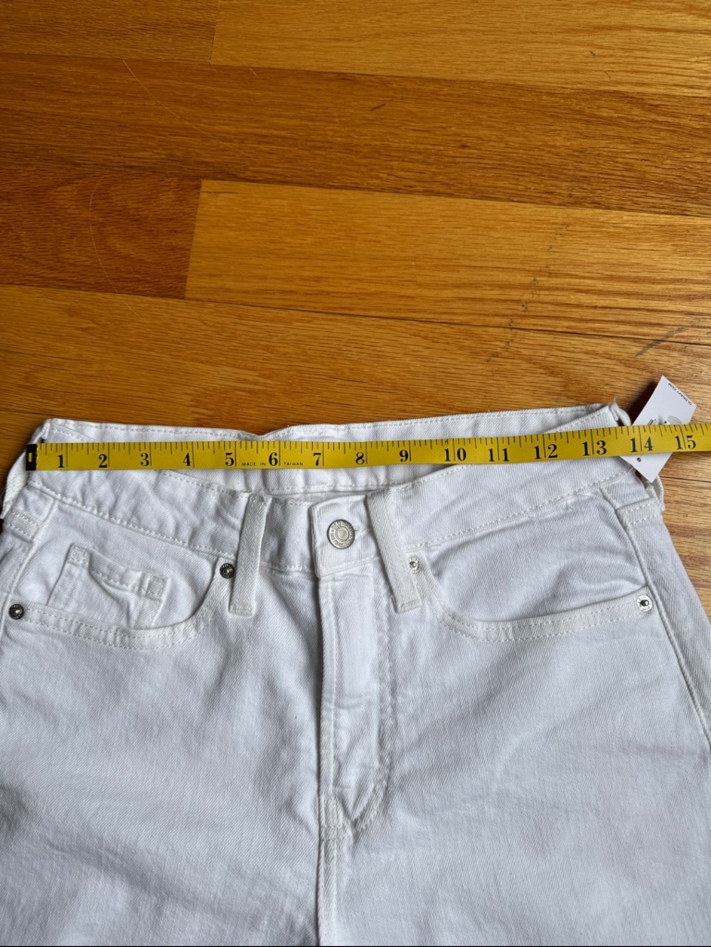 Old Navy OG straight white jeans NWT - Picture 4 of 5